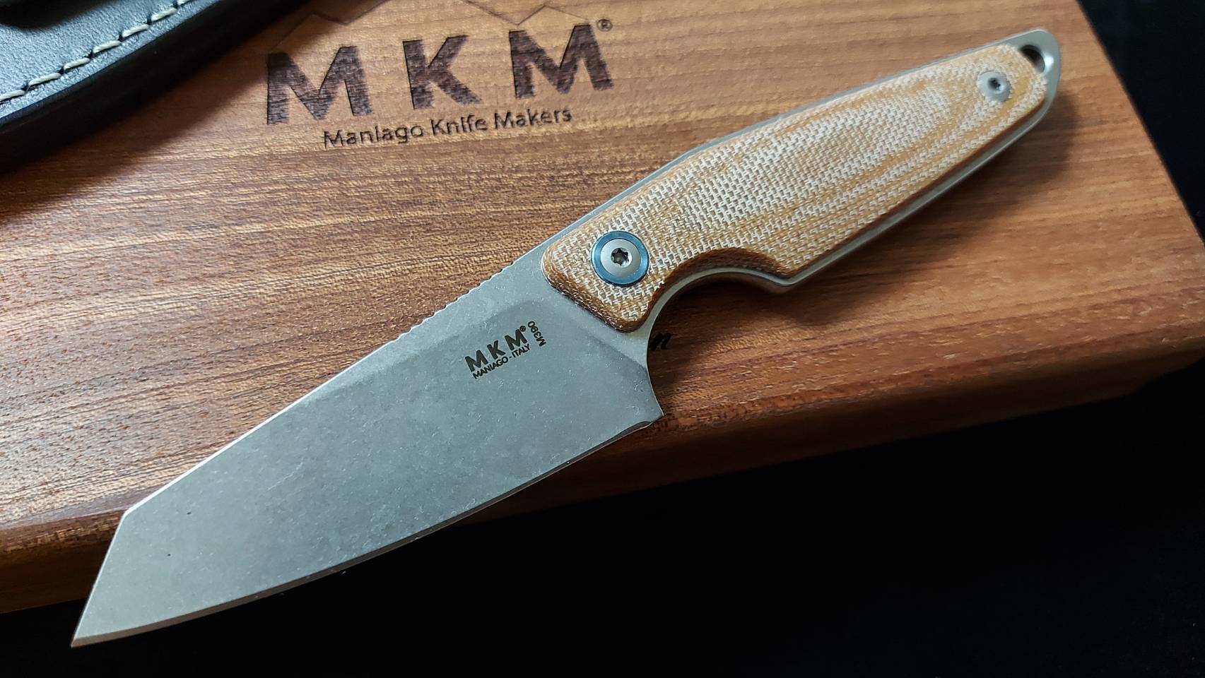 MKM MAKRO 1 M390 SW SHEEPSFOOT FIXED bld NAT CNV MICARTA hdl
