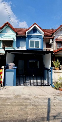 ขายทาวน์เฮ้าส์หมู่บ้านกรุงทอง 2 ชั้น 2 ห้องนอน 1 ห้องน้ำ รีโรเวทใหม่ พร้อมเข้าอยู่ ฟรีโอน