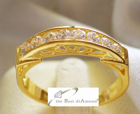 +++ แหวนแถวดูดีคะ มีลายฉลุด้านหน้า-ด้านหลัง สวยงามมากคะ งานดีมีดีไซน์คะ รหัส BR054+++