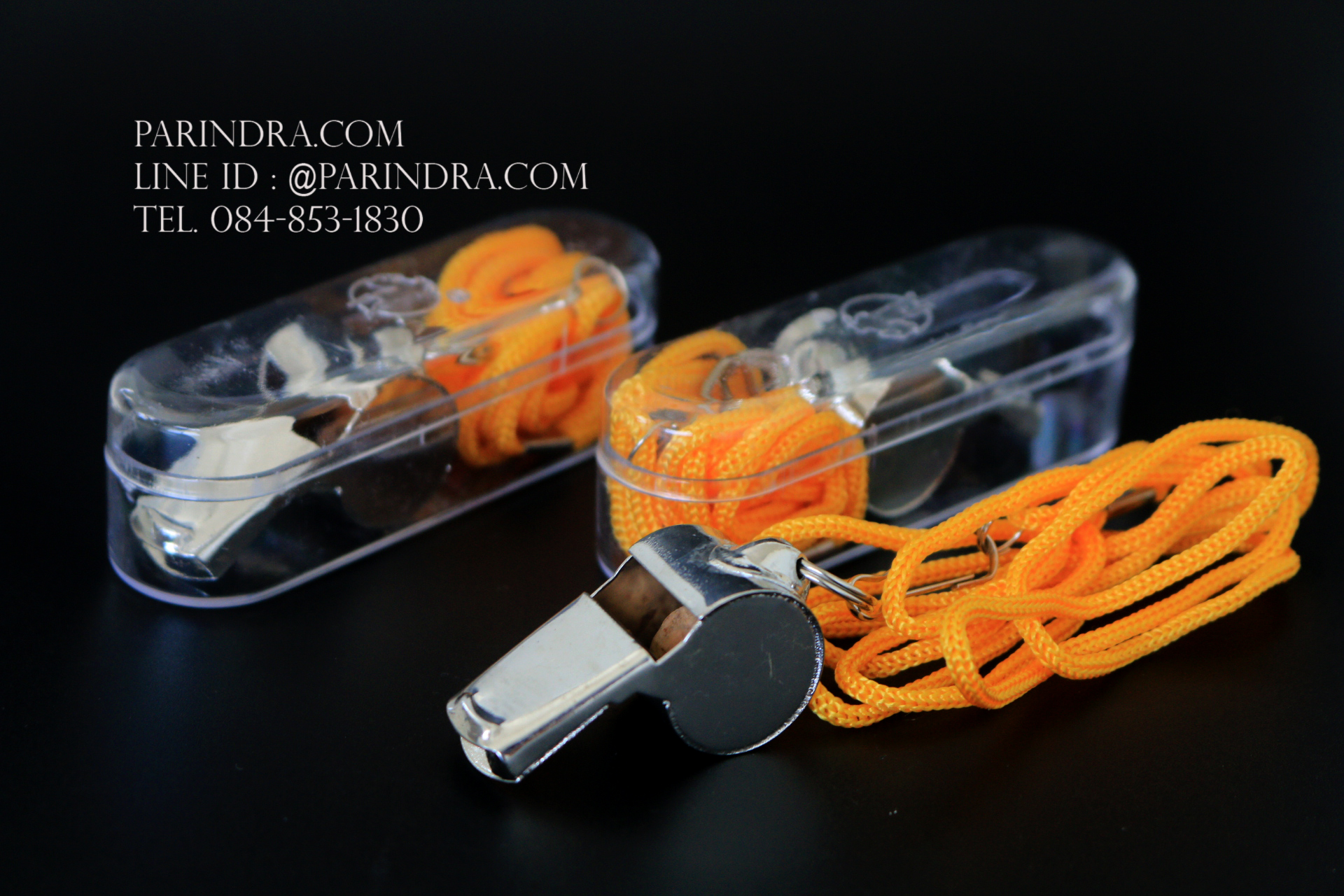 นกหวีดส่งสัญญาน สีเงินเงา เนื้อเป็นโลหะ ลูกคอดี เสียงดัง ฟังชัด