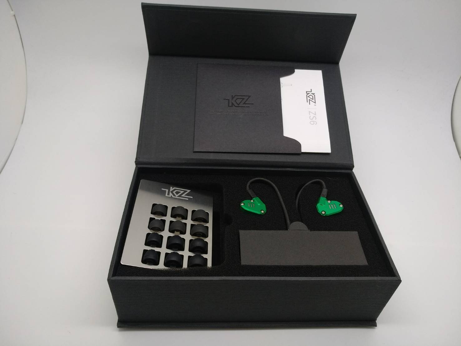 ขาย KZ ZS6 หูฟัง Hybrid 4 ไดร์เวอร์ (2DD 2BA) บอดี้อลูมีเนียม ถอดสายได้