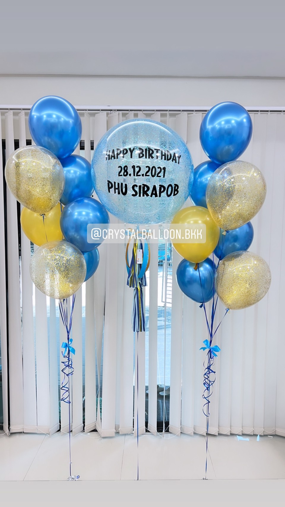 ลูกโป่ง วันเกิด Bubble ขนาด 24" Theme สีฟ้า พร้อม ช่อลูกโป่โครเมี่ยม ช่อ 7 ลูก 2 ช่อ,ลูกโป่งใส ใส่กลิตเตอร์ พร้อมตกเเต่ง สามารถเปลี่ยนสีลูกโป่ง/เปลี่ยนข้อความ/เปลี่ยนขนาดได้