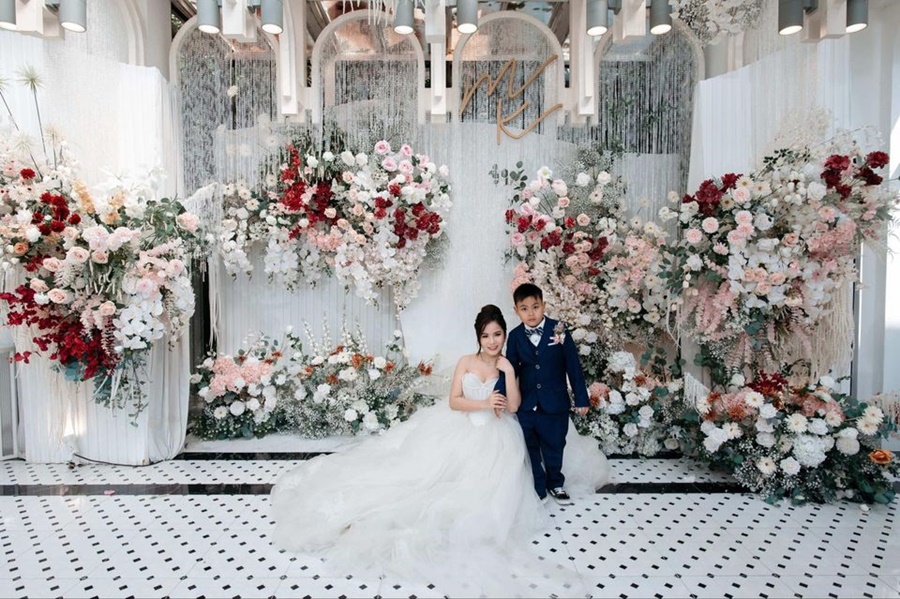 พร้อมเช่า ชุดสูทเด็กชาย สีกรมท่า 2 กระดุม **พร้อมเช่าไซส์ 90,100, 110,120,130,140, 150,160 ,170**