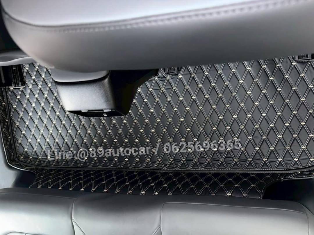 พรมรถยนต์ MG S5 EV 2025 ปูพรมVVIP ด้ายคู่ สี ดำด้ายทอง 6 ชิ้น เต็มคัน
