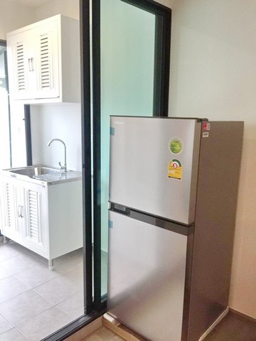 ให้เช่าคอนโด รีช พหลโยธิน 52 ชั้น 8 ห้อง 30 ตรม.ห้องใหม่ ใกล้ BTS สะพานใหม่ เฟอร์ครบ