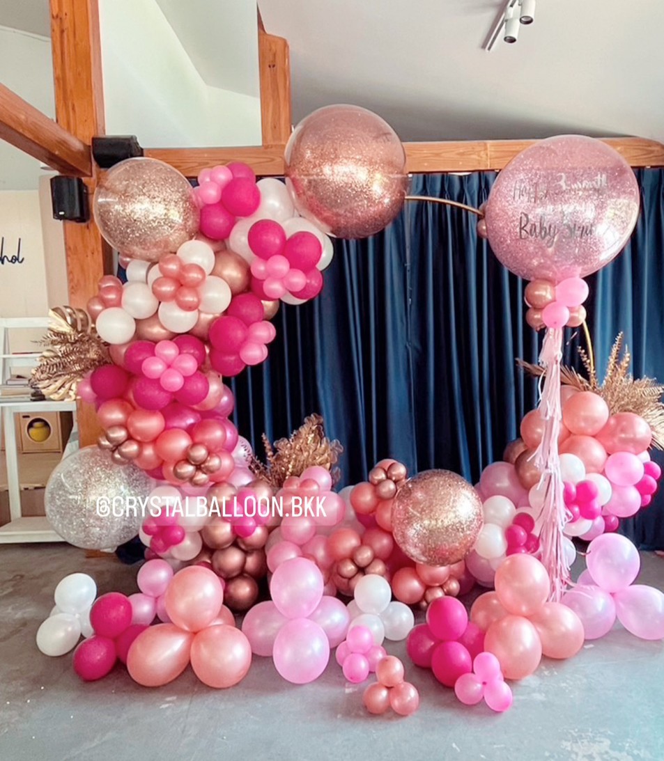 Organic Backdrop วันเกิด โครงกลม ขนาด 2x2 Theme ชมพู พร้อม Bubble ขนาด 36" กลิตเตอร์สีชมพู 1 ลูก,ลูกโป่งประดับตั้งพื้น 9 ชิ้น พร้อมตกแต่ง