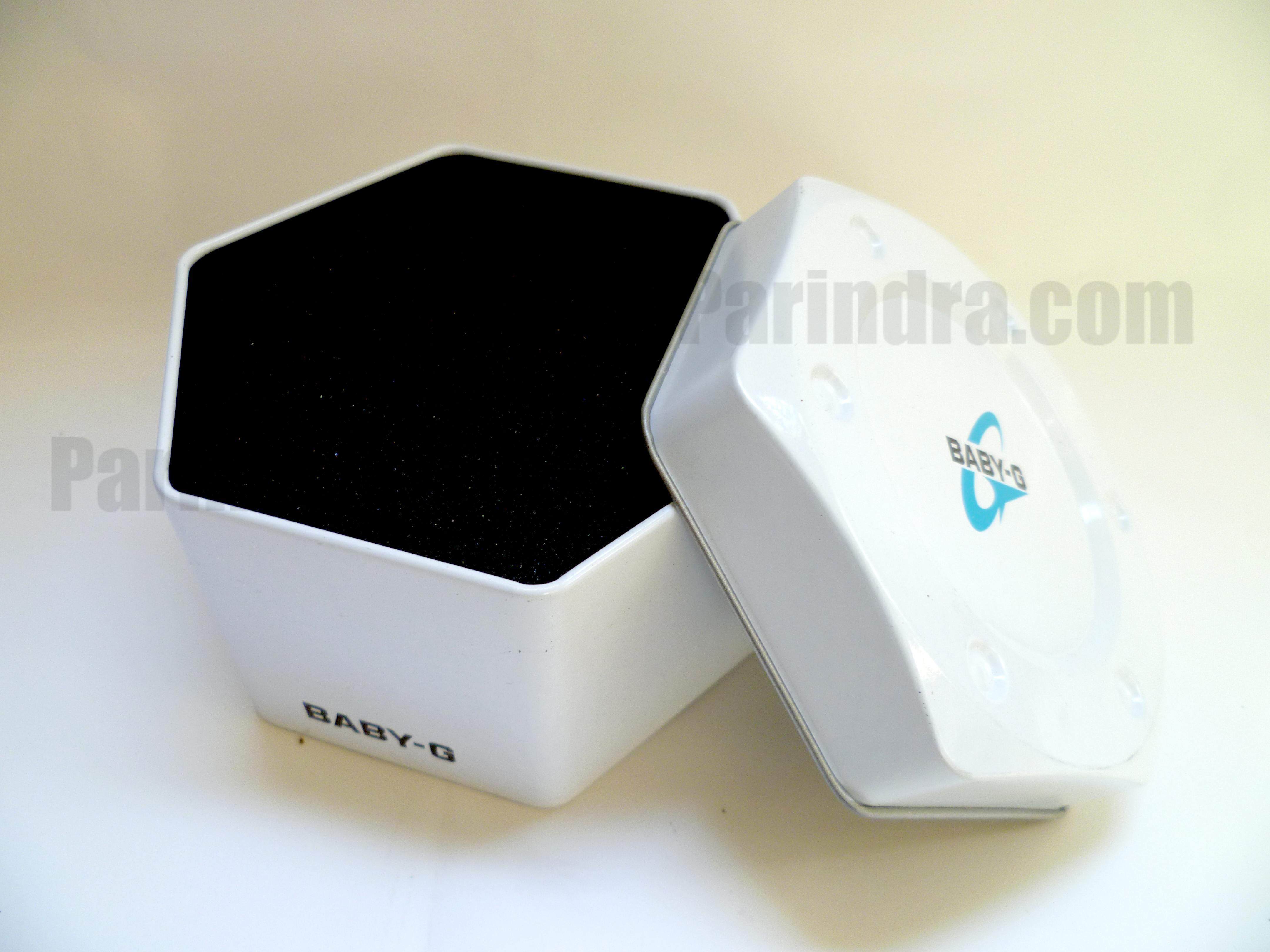 ขายกล่อง Baby g เบบี้จี กล่องคาสิโอ เบบี้จี แบบกล่องเหล็กสำหรับใส่ เบบี้จี หรือ Casio ได้ทุกชนิด