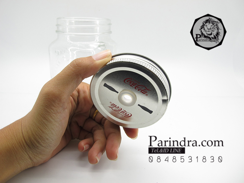 แก้ว Coca Cola แนวๆมีฝาปิด และรูใส่หลอด