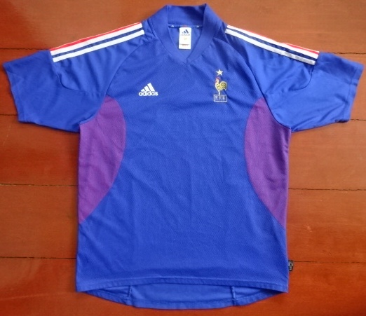 เสื้อฟุตบอล ทีมชาติฝรั่งเศส ชุดเหย้า ชุดลุยศึกฟุตบอลโลก 2002 L-Size / FRANCE Football Shirt Home Kit World Cup 2002 Jersey L-Size