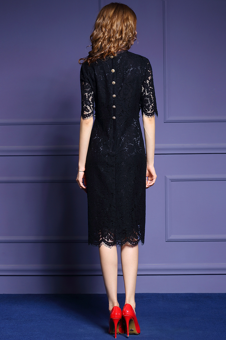 พร้อมส่ง ชุดทำงาน เดรสลูกไม้ สีเขียว แบบเรียบหรู แต่งเลื่อมปักรูปแมลงปอ ** พร้อมส่งไซส์ L , M **