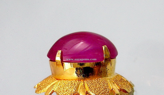 ทับทิมพม่า Natural Burma Ruby ใบเซอร์AIGS ทรงไข่ สีแดงเลือดนกสดสวย รูปสวยเนื้อหนาทรงงาม ขนาด 12.97x10.05x6.37 มม. นน. 7.94 ct.