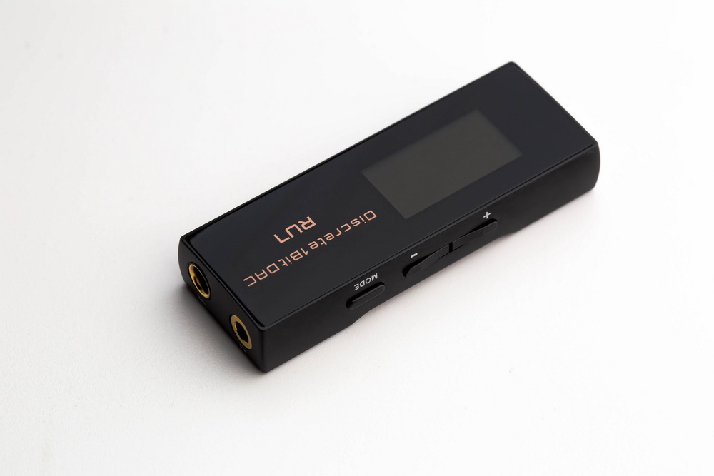 Cayin RU7 Dongle DAC 1 บิตแบบแยกส่วน เกณฑ์มาตรฐานใหม่สำหรับการพกพาแบบพิเศษ ประกันศูนย์ไทย