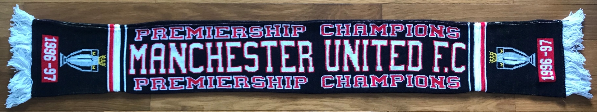 ผ้าพันคอ ฟุตบอล สโมสรแมนเชสเตอร์ ยูไนเต็ด - EPL CHAMPIONS 1996/97 / MANCHESTER UNITED Football Club Scarf - EPL CHAMPIONS 1996/97