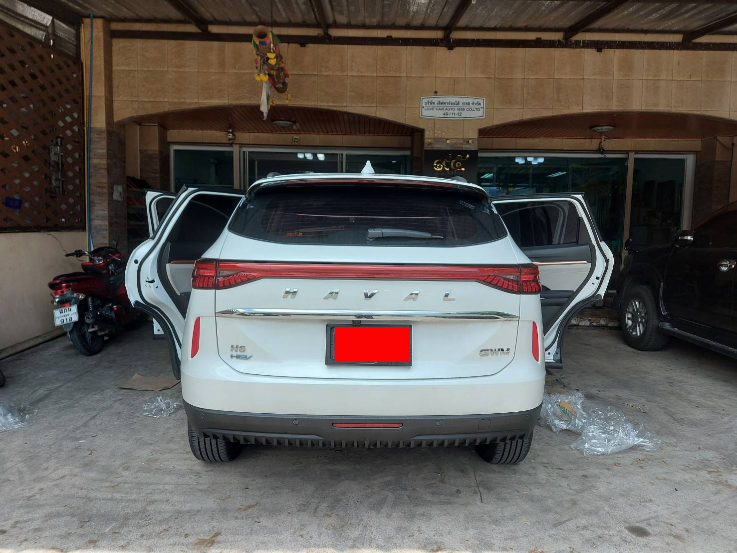 ขายพรมรถยนต์ Haval H6 ปูพรมหกดี สีดำด้ายดำ เต็มคัน