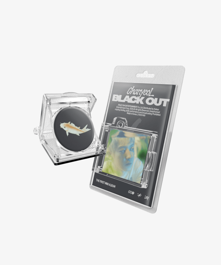 PRE. อัลบั้EXO The 1st Mini Album [Black Out] (SMini Ver.) รอ 14-25 วัน