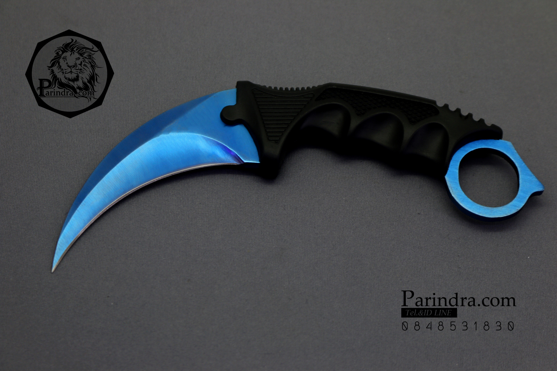 มีดคารัมบิต (Karambit) ใบสีน้ำเงิน