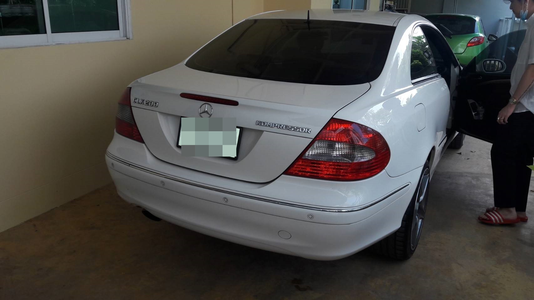 พรมรถยนต์ พรมรถเบนซ์ CLK240, CLK200 W209 เข้ารูป เต็มคัน