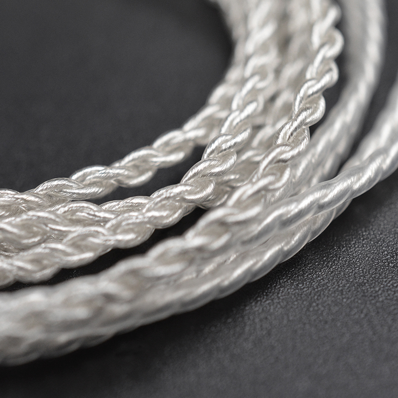 ขาย KZ 2.5 balanced สายชุบเงินถัก ขั้ว 2 พิน แบบ 2.5 balanced สำหรับหูฟัง KZ