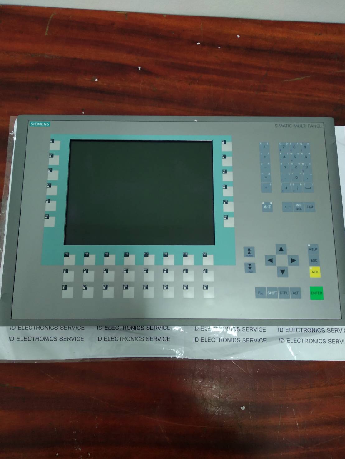 6AV6 643-0DD01-1AX1 HMI " SIEMENS "