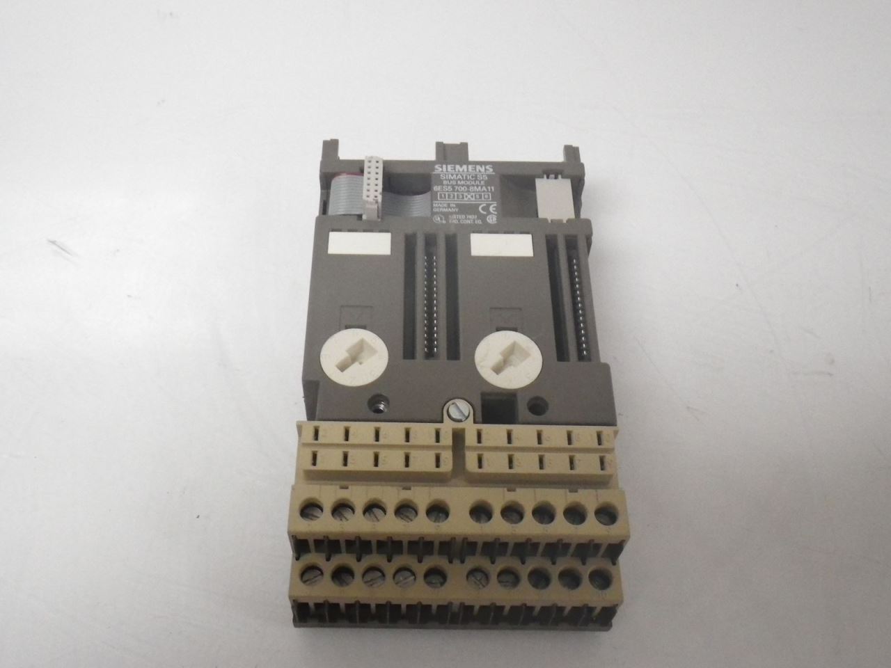 6ES5 700-8MA11 PLC " SIEMENS "