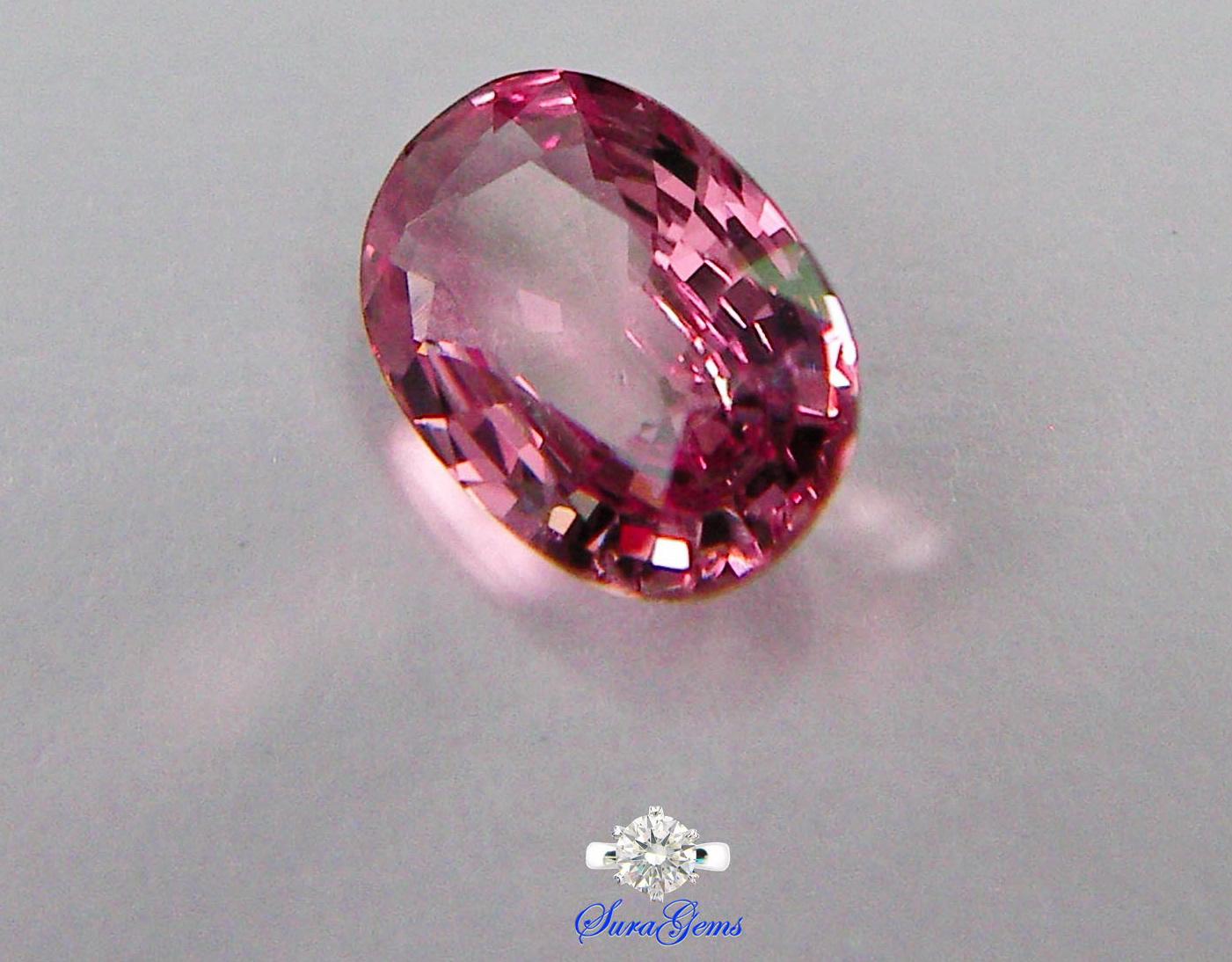 พัดพารัดชาแซฟไฟร์ !ดิบ Unheated Patparatcha Sapphire 未加熱帕帕拉查藍寶石 น้ำหนัก 0.55 ct. ความสะอาด vvs-IF