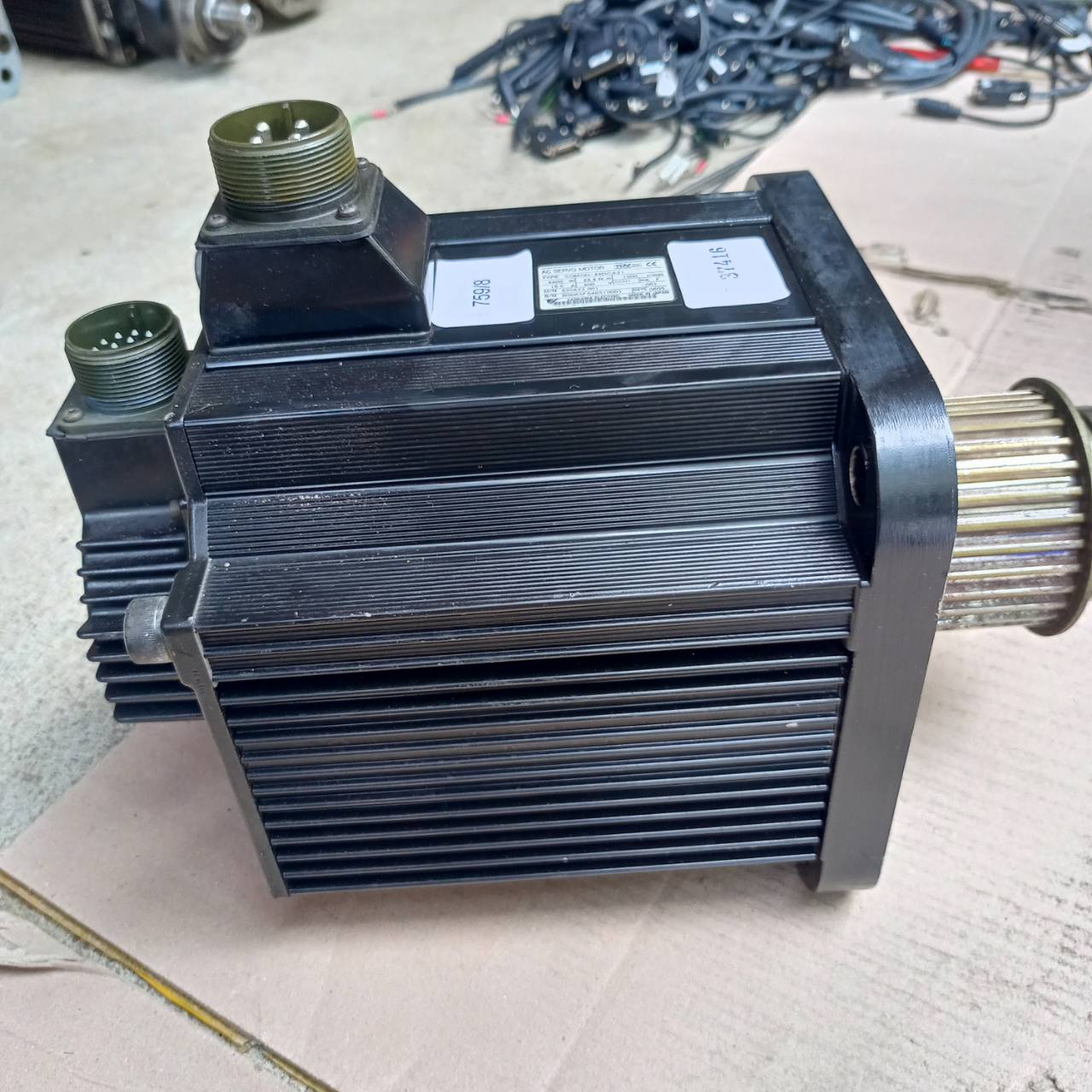 SGMGH-44DCA2 SERVO MOTOR " YASKAWA "
