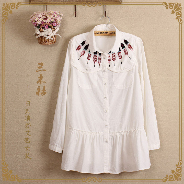 เสื้อผ้าฝ้ายปักลาย