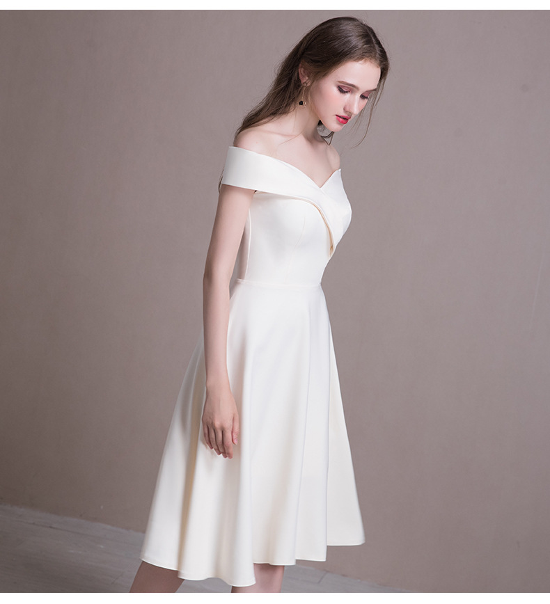 Pro-order เดรสขาว ถ่ายพรีเวดดิ้ง ปาดไหล่ (ซิปหลัง)