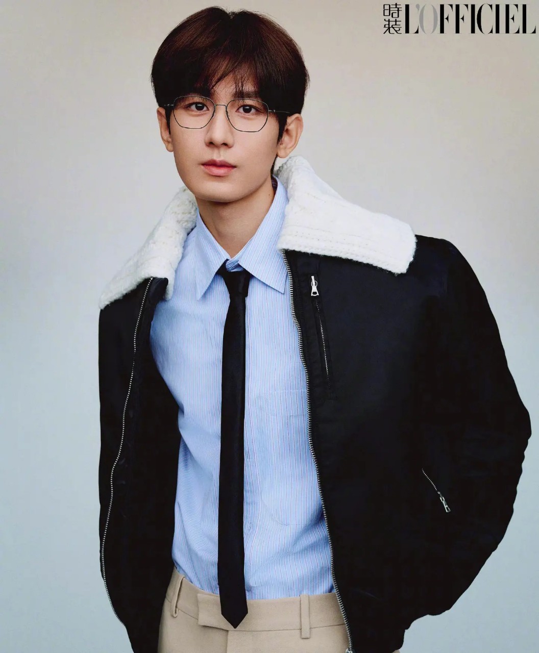 นิตยสาร L'Officiel เฉิงอี้ เดือน 2/2023