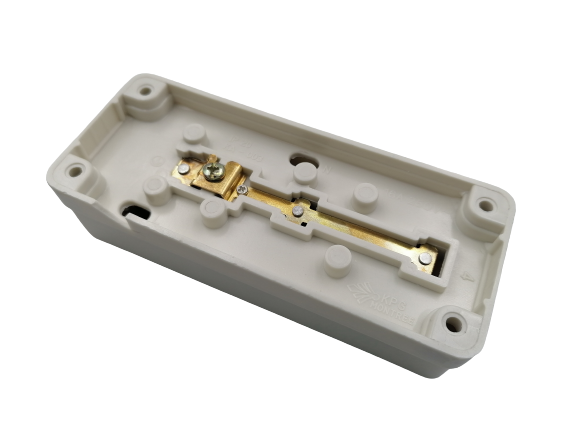 เต้าเสียบ 3ตาลอย แบบช่องขาเสียบ3รู(มีขากราวน์)