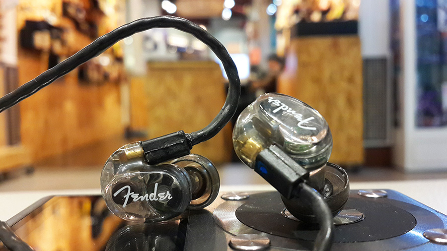 Fender DXA1 หูฟัง Inear Monitor แบรนดัง สำหรับมืออาชีพ สายถอดได้ ราคาประหยัด
