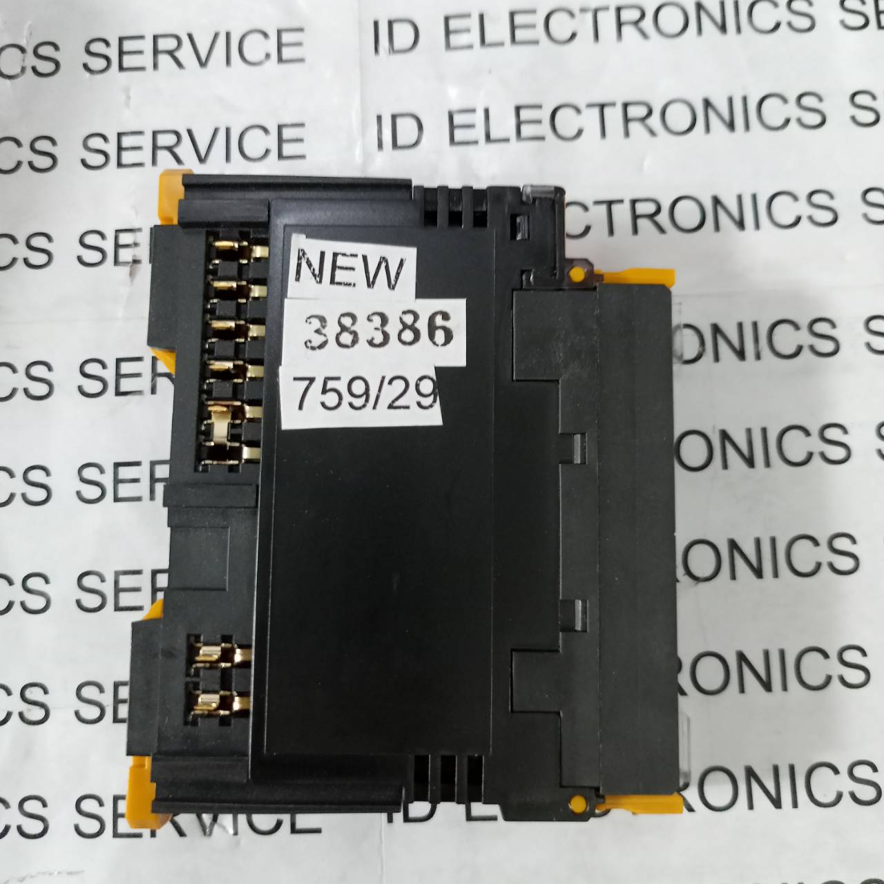 GRT1-ID4 PLC " OMRON "