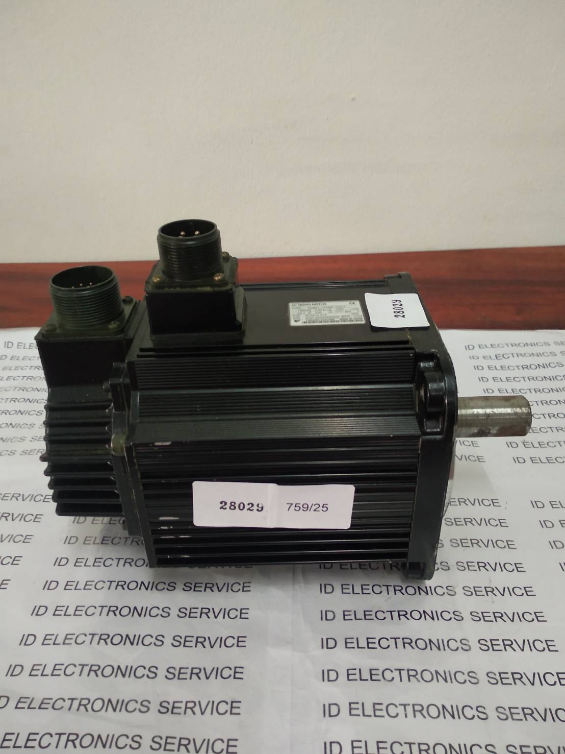SGMG-13V3W-YG12 SERVO MOTOR " YASKAWA "