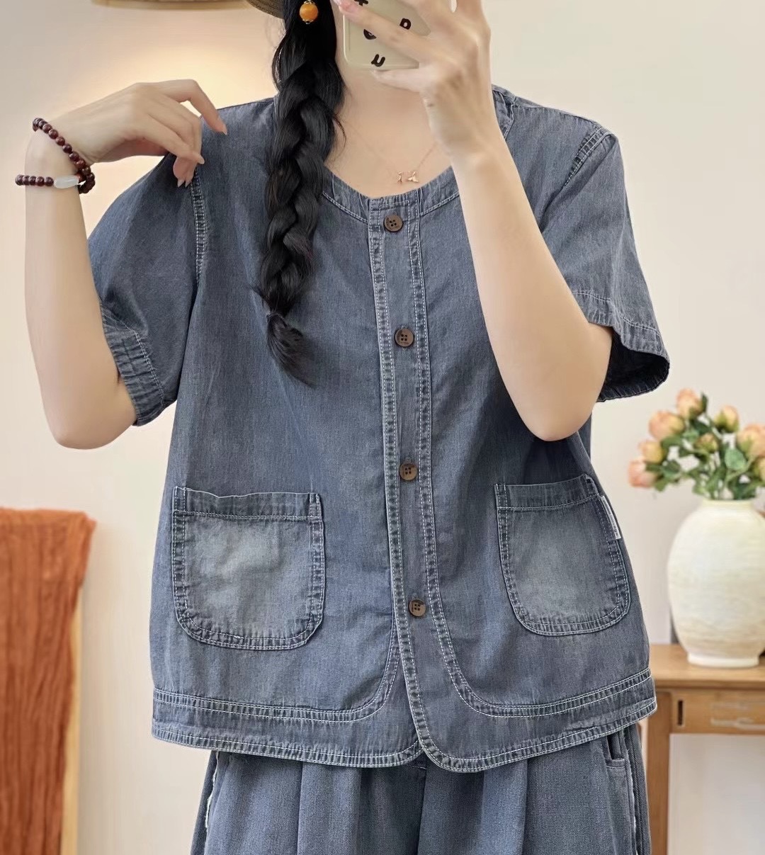 เสื้อ/เสื้อคลุมยีนส์บางแต่งกระเป๋า