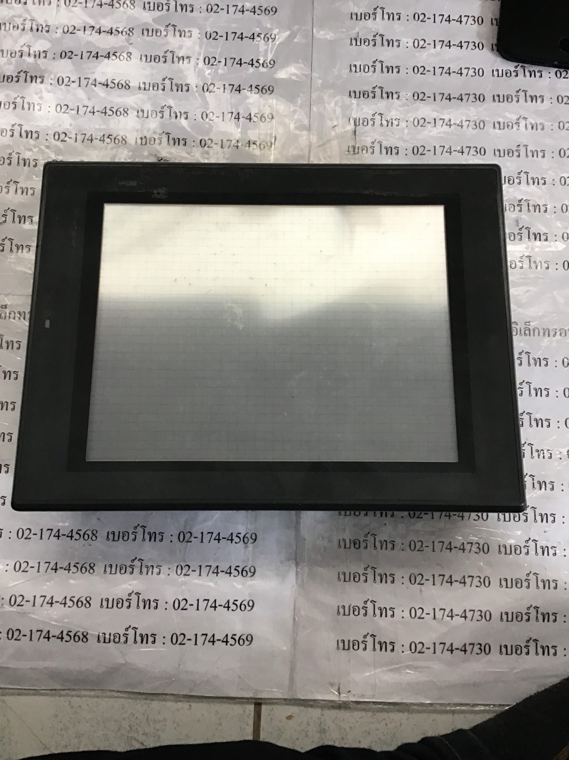 VT2-8TB HMI “ KEYENCE ”