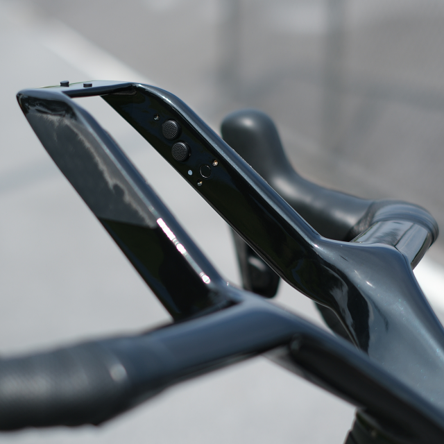 JAVA VITTORIA จักรยานเสือหมอบไฟฟ้า L-TWOO eR7 24 สปีด | คาร์บอนไฟเบอร์ | เบรคไฮดรอลิก | ราคา 24,900 บาท