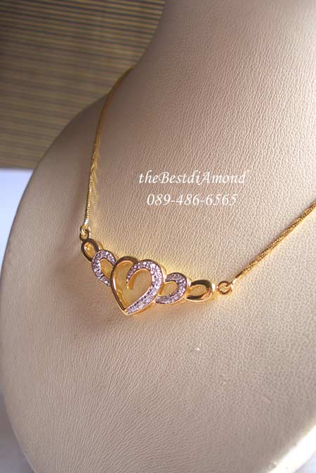 PL004===จี้พร้อมสร้อยหัวใจเกี่ยวรัก=== รูปแบบ สวย น่ารัก ไม่ใหญ่มาก ทันสมัย ใส่ติดคอได้ตลอด ไม่เวอร์ ดูวัยรุ่นดีค่ะ ฝังแบบจิกไข่ปลา