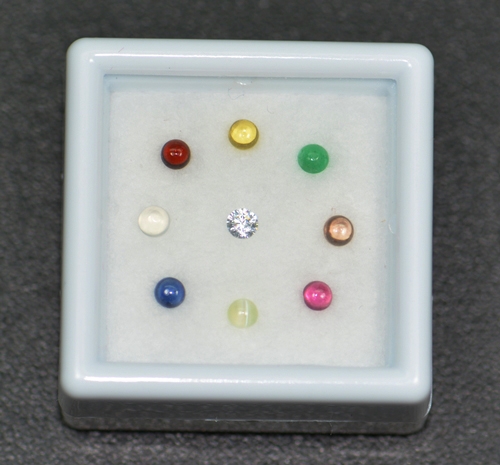 พลอยมณีนพเก้าถูกต้องตามตำรา 2.5 มิล