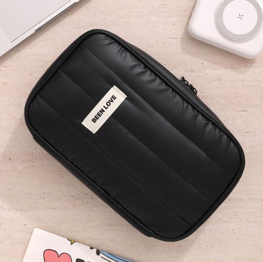 กระเป๋าอเนกประสงค์จัดระเบียบผ้านุ่มนิ่ม รุ่น RH2472 ขนาด ก.24*ส.14.5*ก้น 5 ซม.