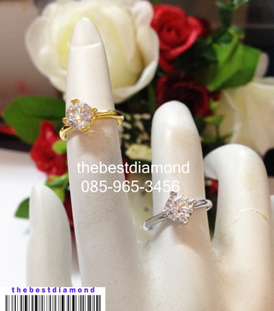 BR974++แหวนเพชรเม็ดเดี่ยวขนาด 80 ตัง ขนาด รูปแบบยอดนิยมวางเพชรเฉียงๆ ดูทันสมัย เหมือนของจริงม๊าก เพชรวิบๆปิ๊งๆใส่แทนแหวนแต่งงานสบายๆ ไม่มีล้าสมัย