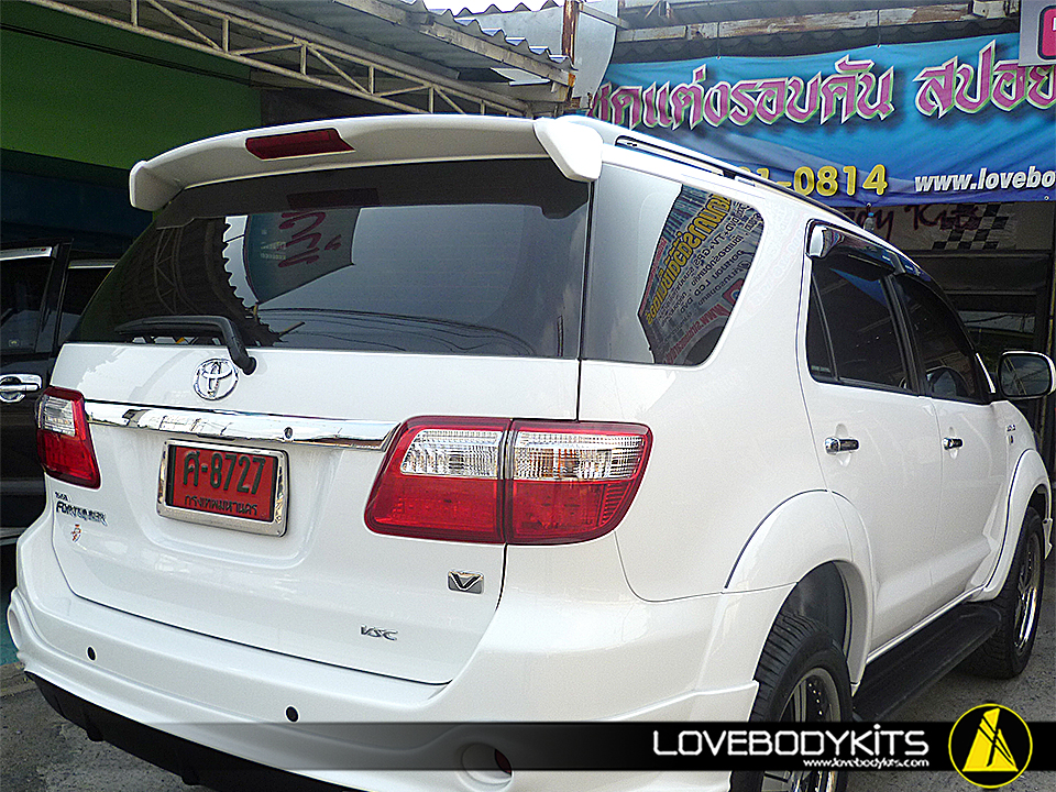 สปอยเลอร์ TRD SPORTIVO II : Fortuner 2012-2014