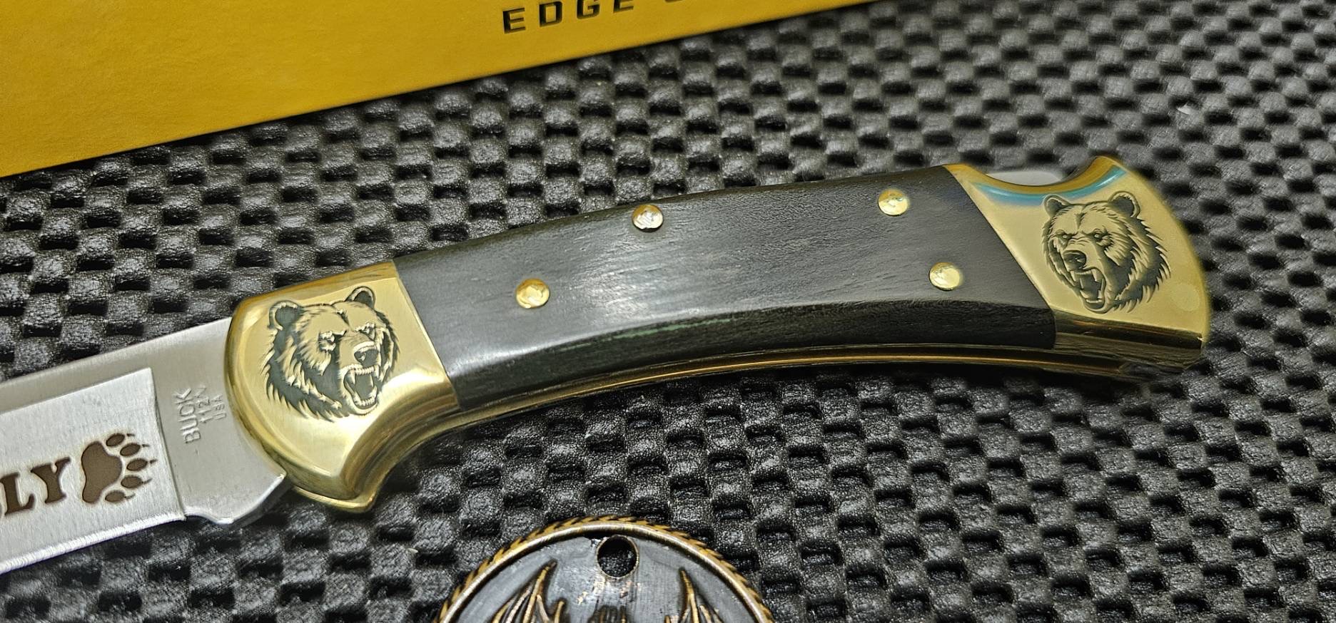 Custom Buck 112 Lockback Bear