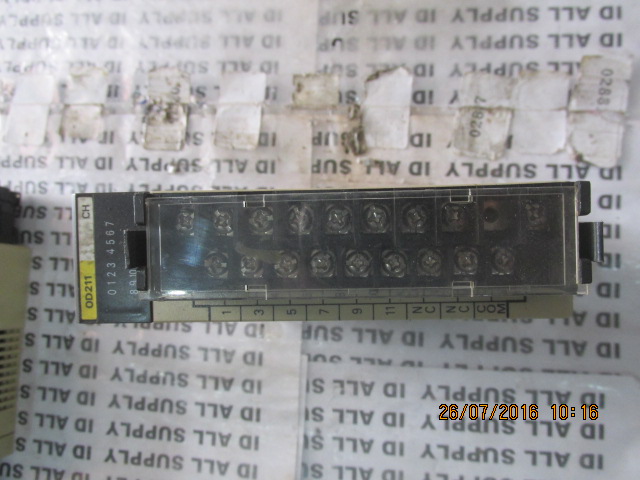 PLC “ OMRON ” รุ่น C200H-OD211