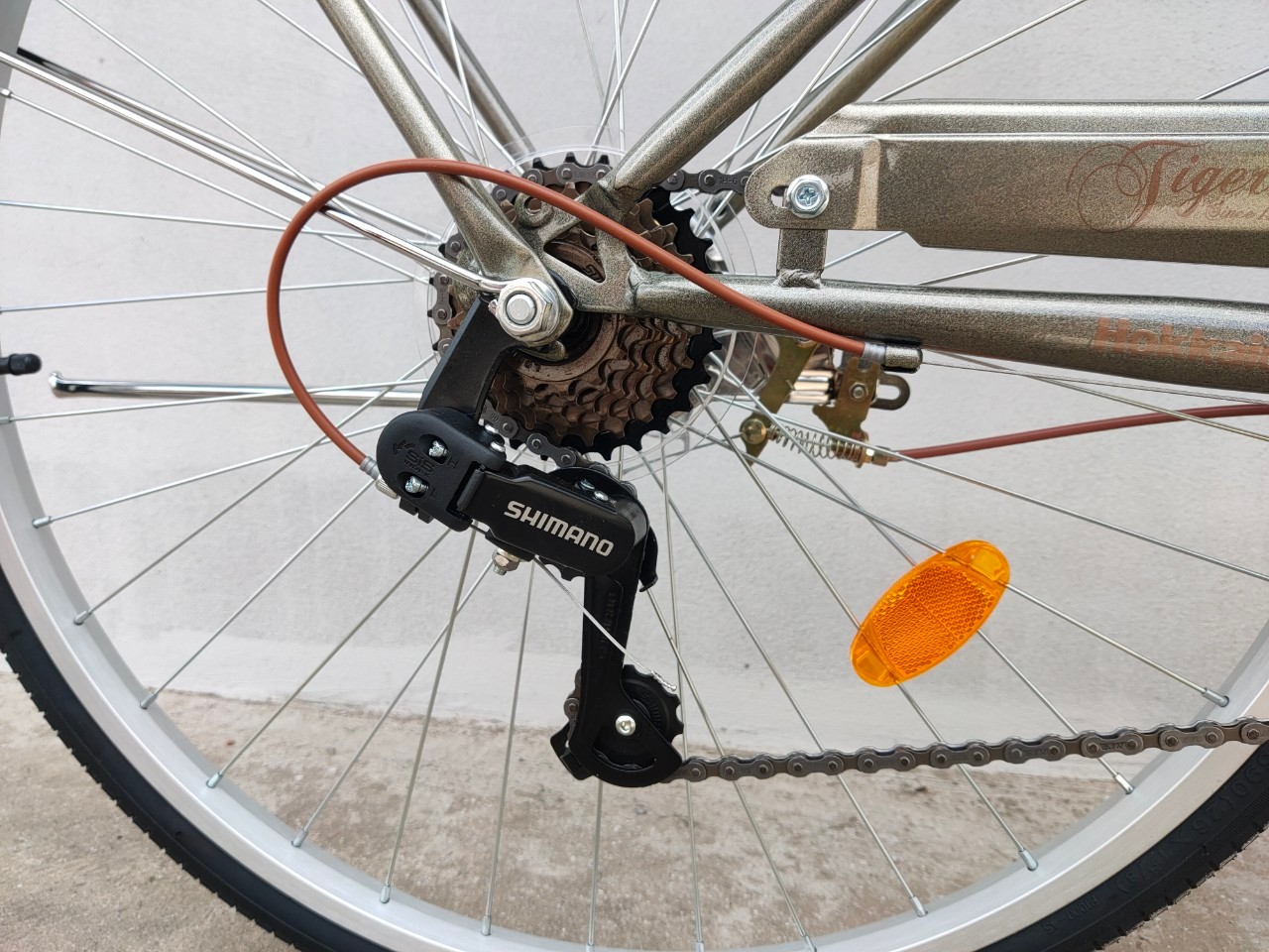 จักรยานแม่บ้าน Tiger hokkaido City bike รุ่น ฮอกไกโด ล้อ 26 นิ้ว พร้อมตะกร้าวินเทจ 7speed