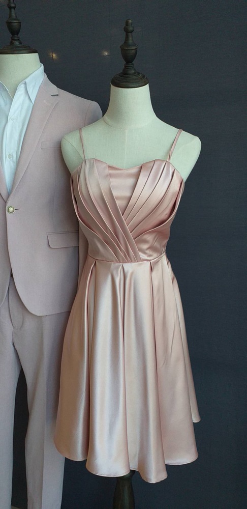 พร้อมเช่า ชุดราตรีสั้น สีโรสโกลด์ สายเดี่ยว จับจีบอก Sweet heart