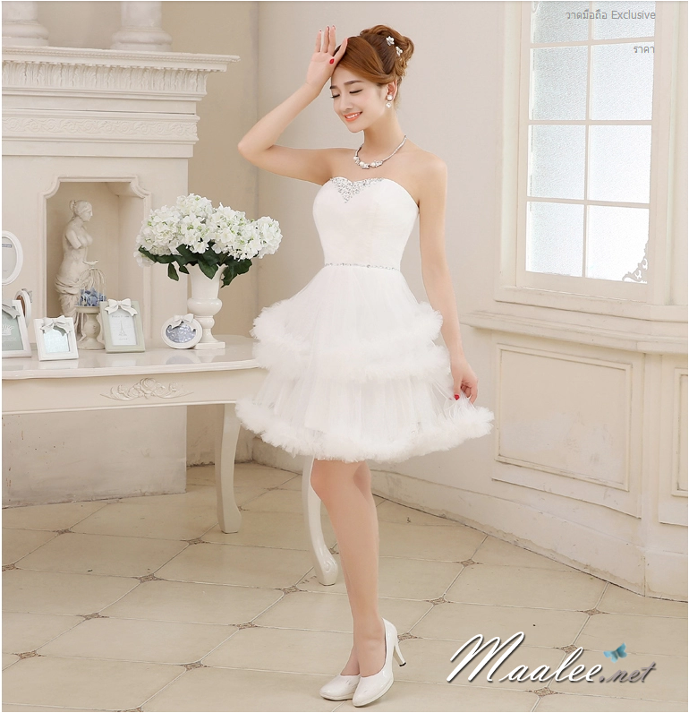 พร้อมเช่า ชุดแฟนซี ชุดราตรีสั้น สีขาว เกาะอก กระโปรงระบายเป็นชั้น ๆ ซิปหลัง
