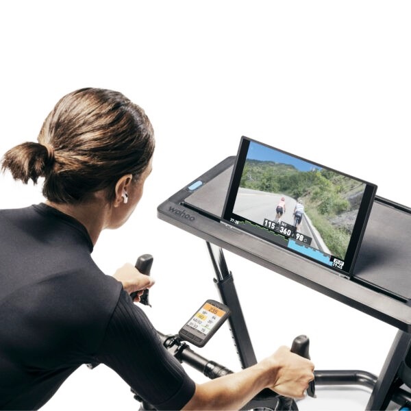 WAHOO ELEMNT ACE GPS Cycling Computer จอสี 2.7 นิ้ว เชื่อมต่อ ANT+/Bluetooth รองรับเซ็นเซอร์หลากหลาย อายุการใช้งานแบตเตอรี่ยาวนาน 15 ชั่วโมง กันน้ำระดับ IPX7 เหมาะสำหรับนักปั่นทุกสภาพอากาศ