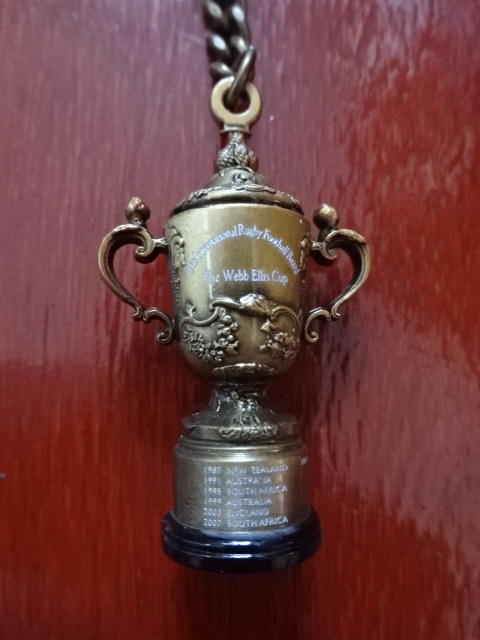 พวงกุญแจ รักบี้ฟุตบอล การแข่งขันรักบี้ฟุตบอลชิงแชมป์โลก - IRFB RUGBY FOOTBALL WORLD CUP 3D TROPHY, ถ้วยเว็บบ์ เอลลิส, อังกฤษ 2015 ใหม่ / RUGBY FOOTBALL WORLD CUP International Rugby Football Tournament Key Ring - IRFB RUGBY FOOTBALL WORLD CUP 3D TROPHY, T