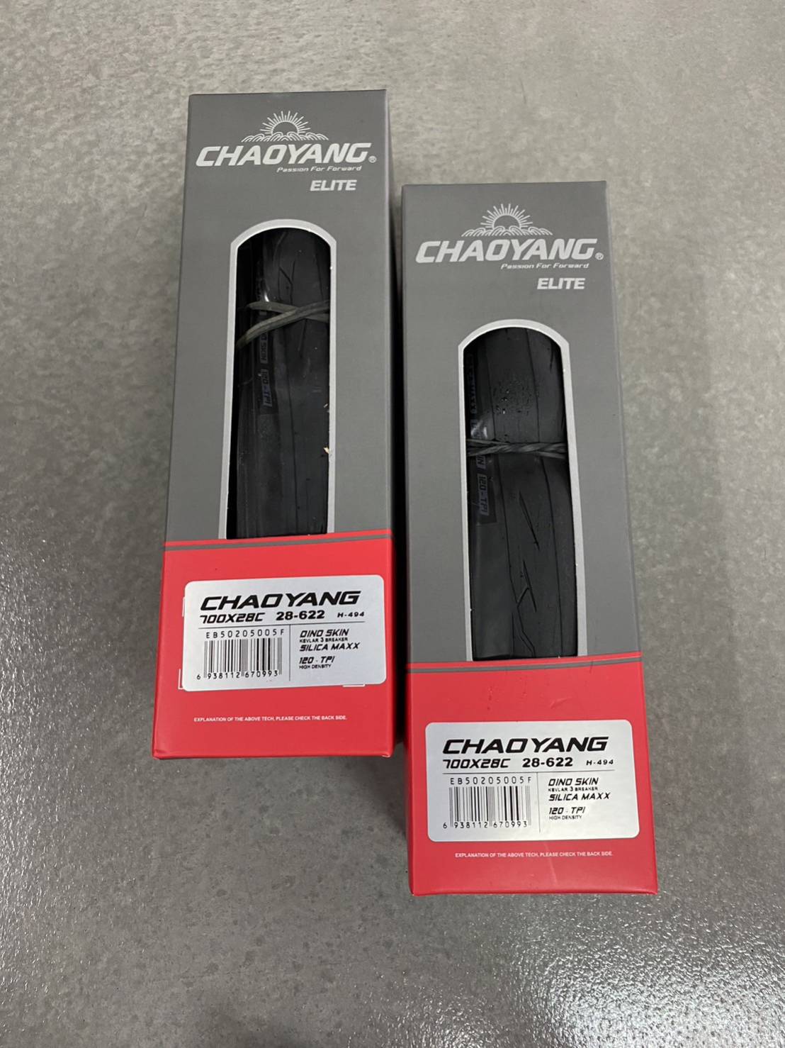 ยางนอกเสือหมอบ Chaoyang 700x28c COMPOUND SILICA MAXX กันหนามแบบ DINO SKIN 120 TPI EB50205005F H-494