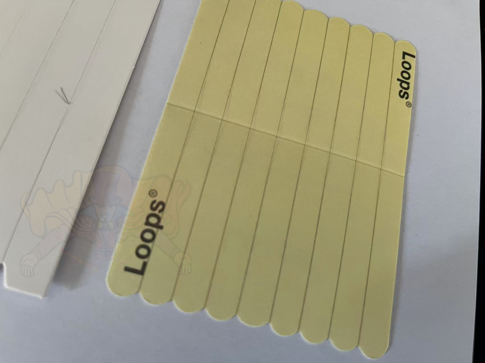 ++ อุปกรณ์มายากล เสกของย้ายที่ /ลอย (Loops) by Yigal Mesika